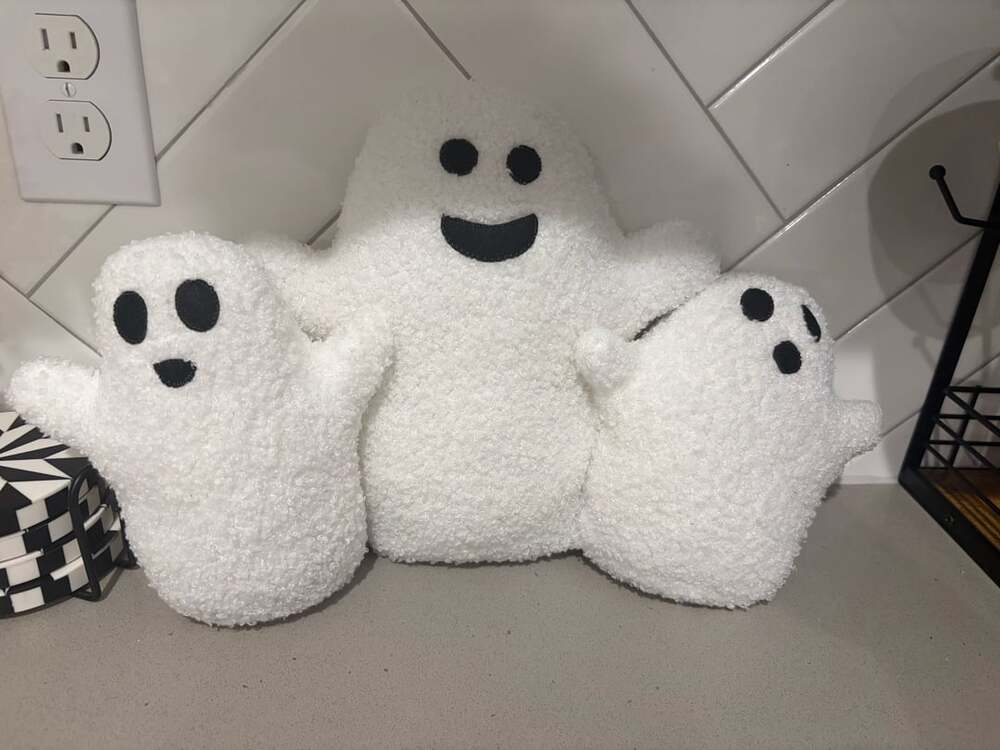 Sherpa Ghost White Halloween Throw Pillow Boo Buddies Set